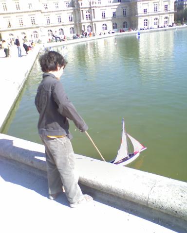 Bateau sur l'eau